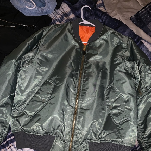 I’m selling jackets $25 a piece! I have 14! - Picture 4 of 8